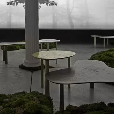 Фото Журнальный столик Puddle от Henge