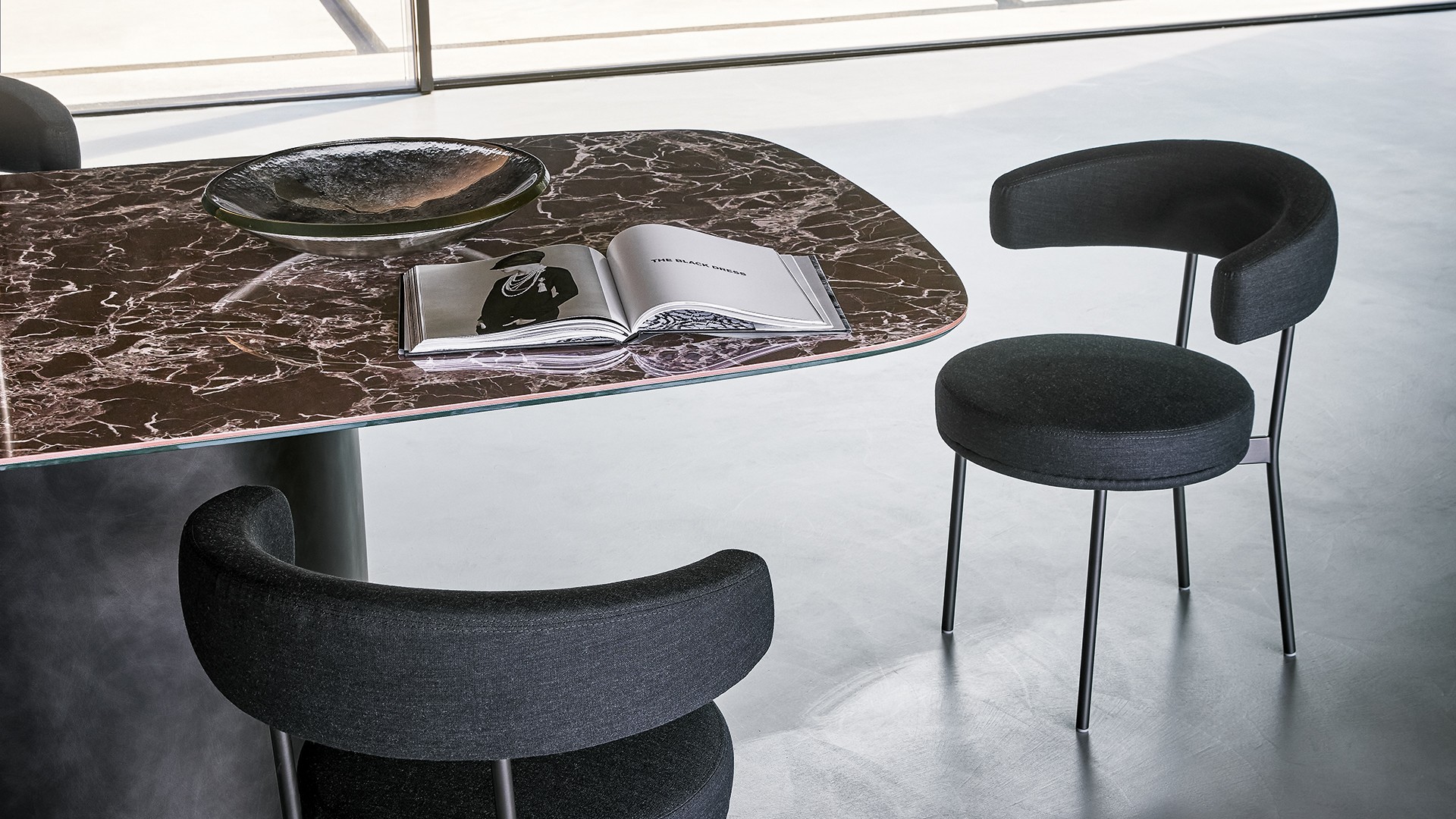 Фото Стул Neuilly от Bonaldo