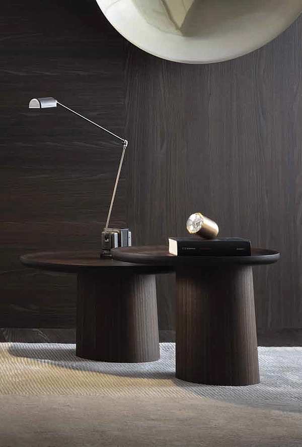Фото Стол журнальный MOLTENI (+VITRA) LOUISA