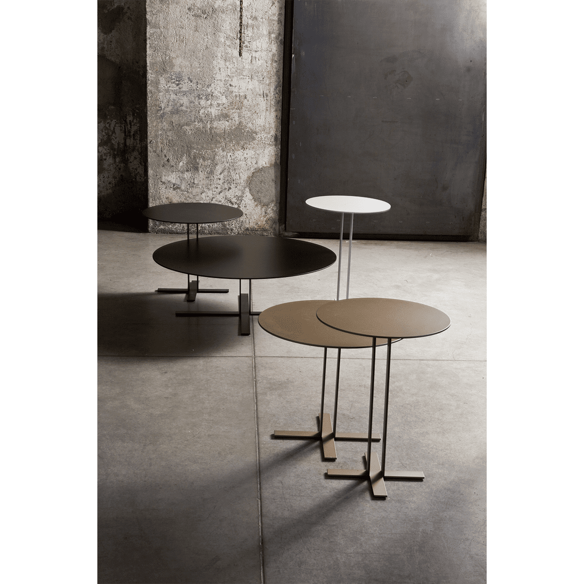Фото Журнальный столик Piu Table от Saba