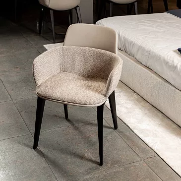 Фото Стул Barbican с подлокотниками от Molteni & C