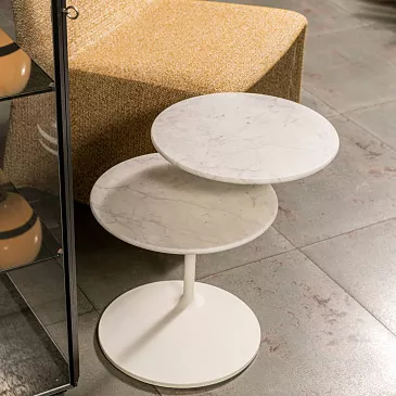 Фото Журнальный столик Vicino white carrara от Molteni & C