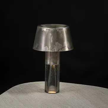 Фото Настольная лампа Ghost Lamp Table от Henge