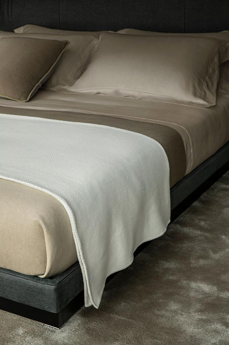 Фото Декор Molteni PLAID CASHMERE