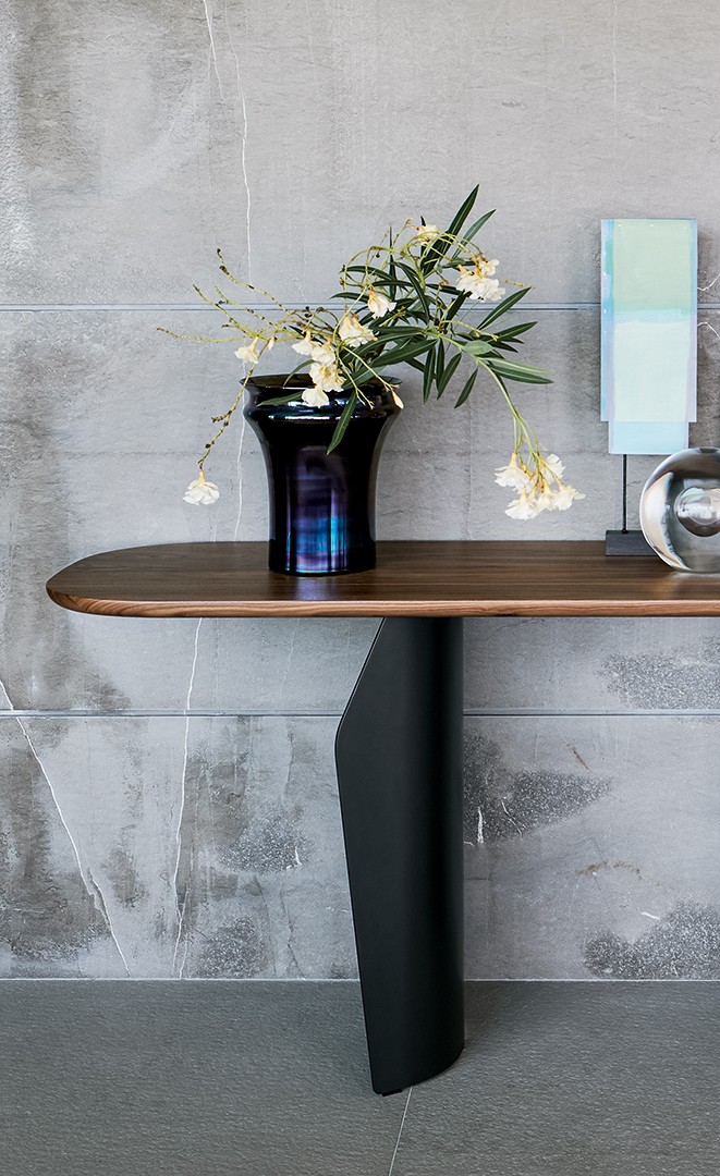 Фото Консоль Flame Console от Bonaldo