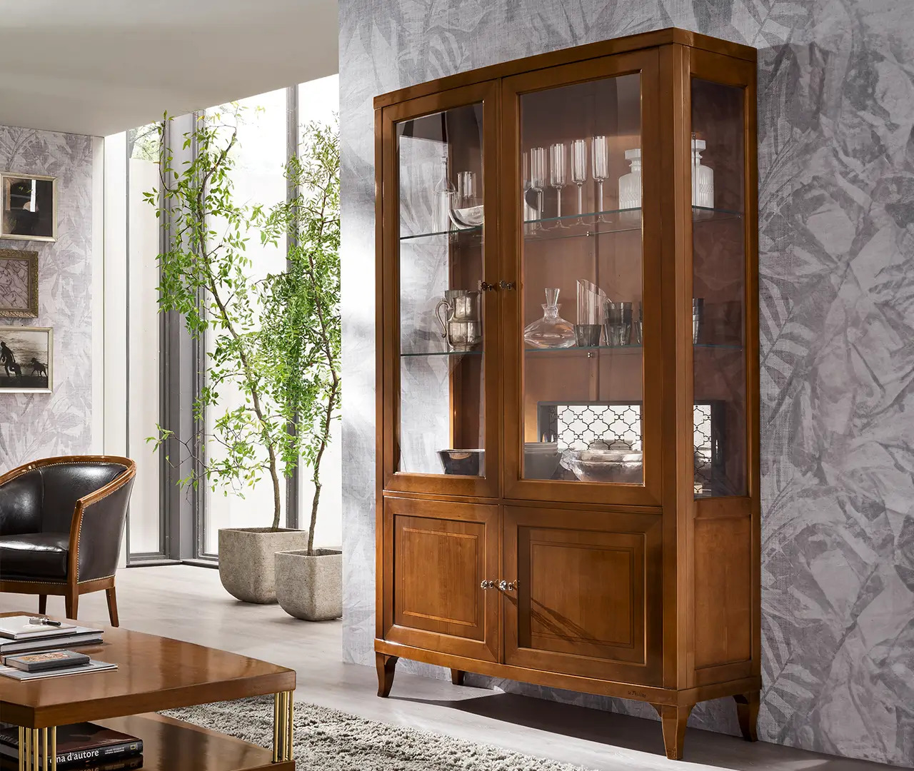 Фото Шкаф-витрина Fenice Silversmith Cabinet от Le Fablier