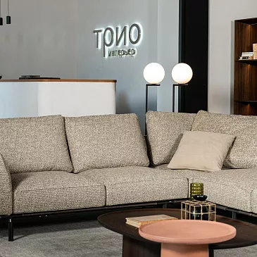 Фото Диван Gregor от Molteni & C