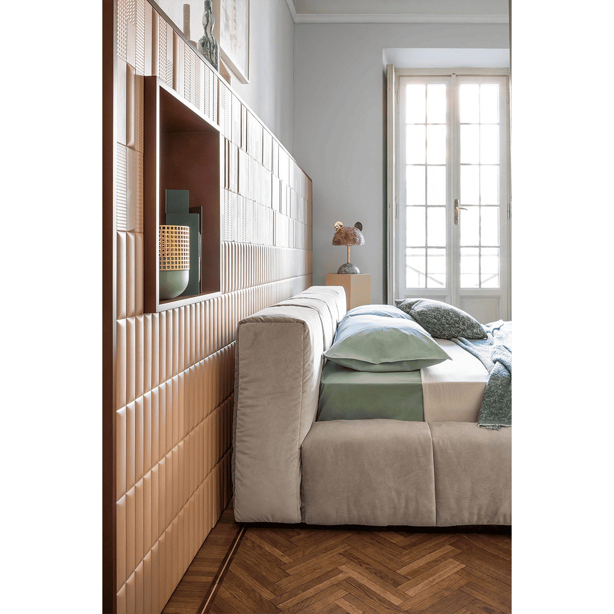Фото Кровать Saba A personal living Pixel Box