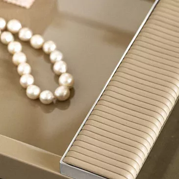 Фото Поднос Circe Lacquer Ivory 41 от Giobagnara
