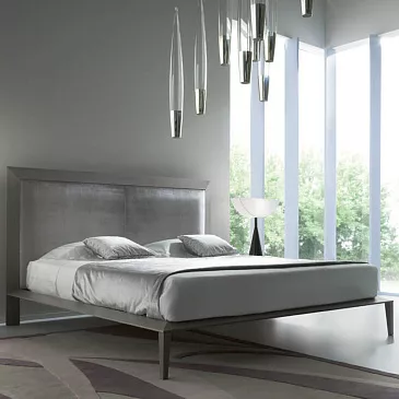 Фото Кровать Intrigo от Costantini Pietro